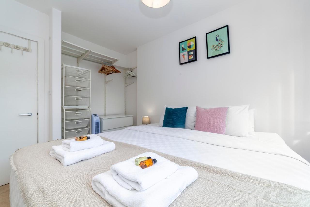 Modern And Bright 2 Bdr Flat In Clapham Common Daire Londra Dış mekan fotoğraf