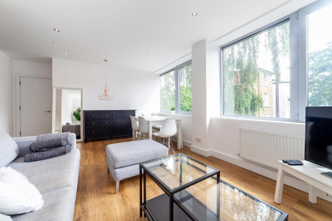 Modern And Bright 2 Bdr Flat In Clapham Common Daire Londra Dış mekan fotoğraf